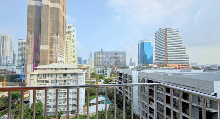 For sale 2 bedrooms condo in Khlong Toei, Bangkok
