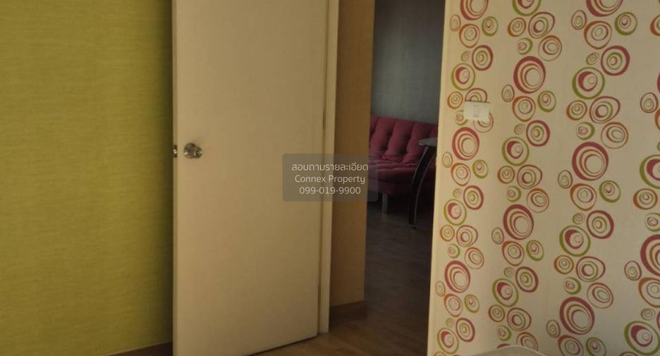 For rent 2 bedrooms condo in Thon Buri, Bangkok