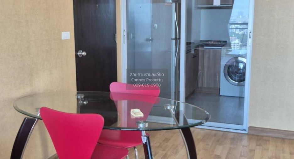 For rent 2 bedrooms condo in Thon Buri, Bangkok
