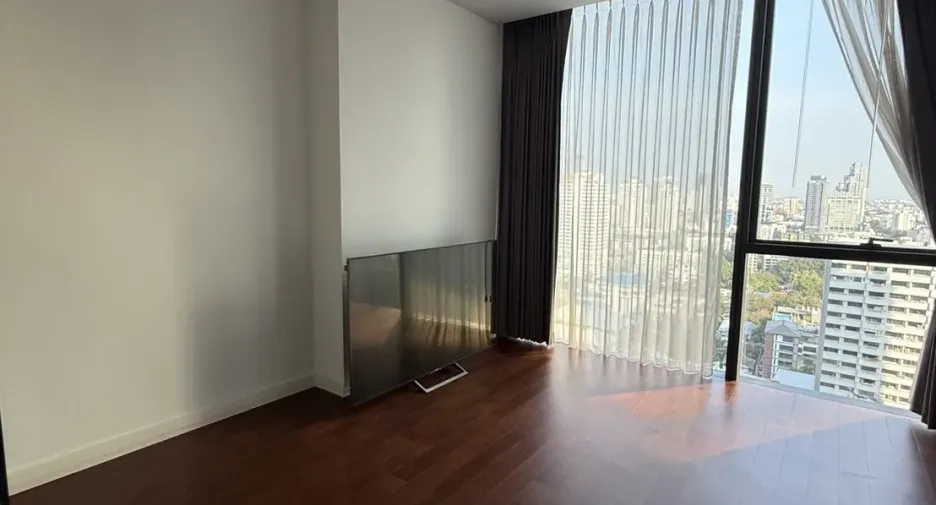 Wohnung zur Miete mit 3 Zimmer in Khlong Toei, Bangkok