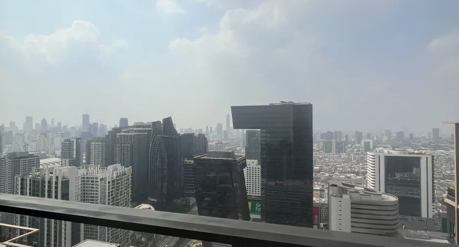For sale and for rent 1 bed condo in Huai Khwang, Bangkok