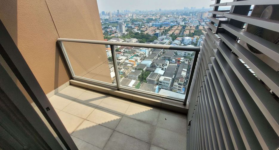 À louer 2 chambres condo à Khlong Toei, Bangkok