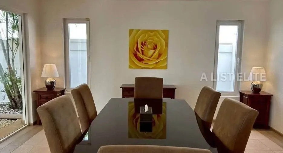 Haus zur Miete mit 4 Zimmer in Bang Lamung, Chonburi