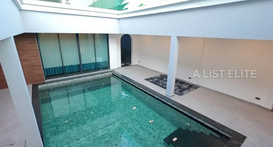 For rent 5 bedrooms house in Bang Lamung, Chonburi