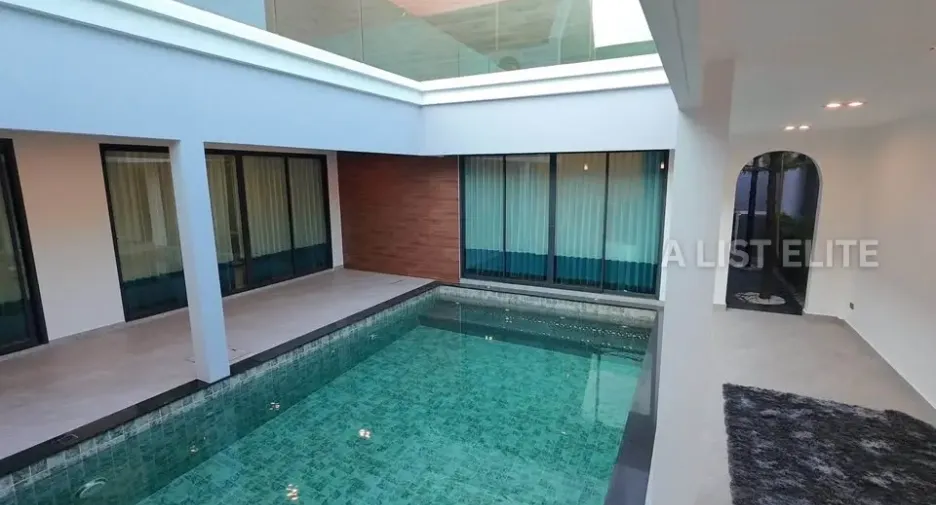 For rent 5 bedrooms house in Bang Lamung, Chonburi