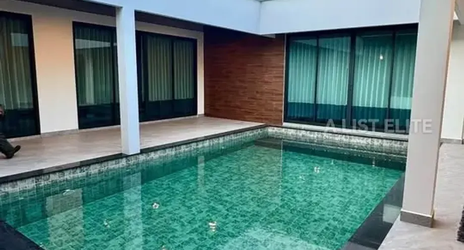 For rent 5 bedrooms house in Bang Lamung, Chonburi