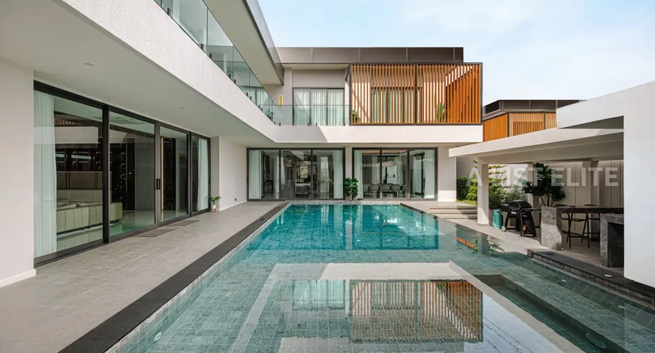 For rent 8 bedrooms house in Bang Lamung, Chonburi
