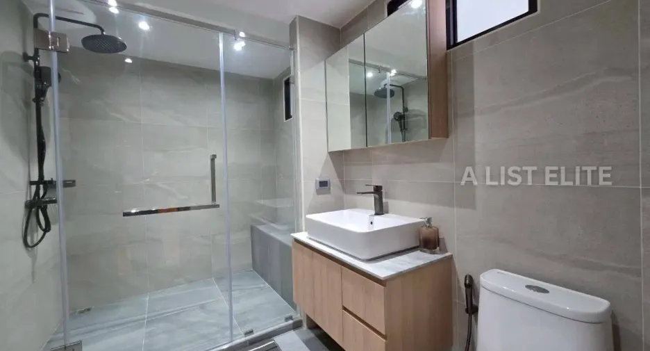 À vendre 2 chambres condo à Bang Lamung, Chonburi