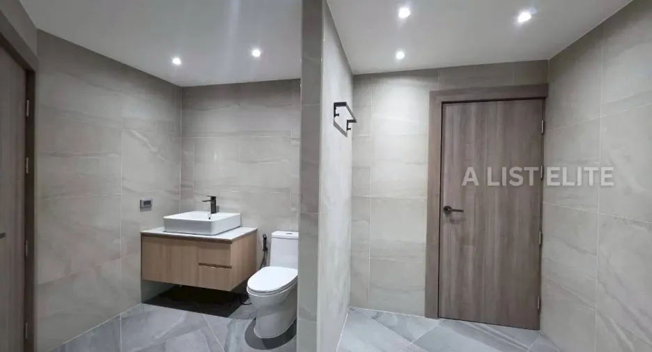 À vendre 2 chambres condo à Bang Lamung, Chonburi