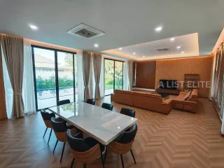 For Rent 5 Bedroom House In Bang Lamung, Chonburi
