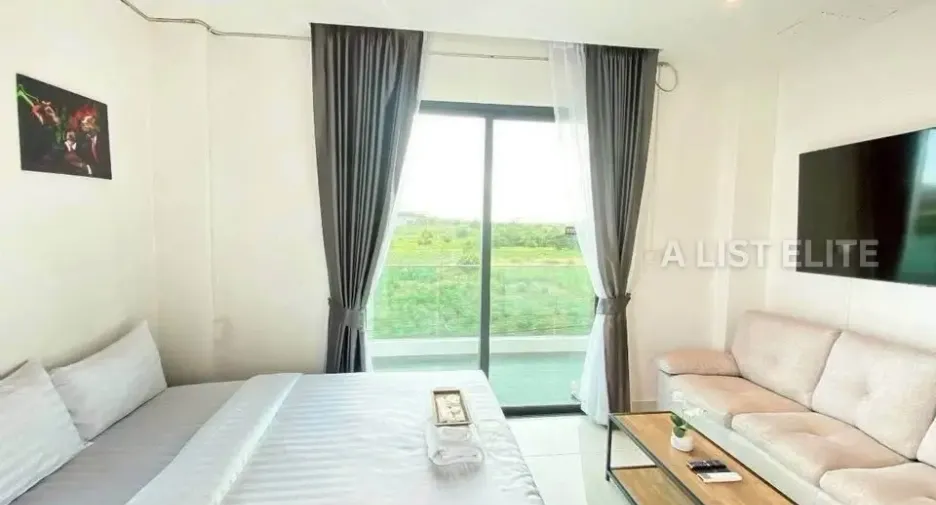 For rent 6 bedrooms house in Bang Lamung, Chonburi