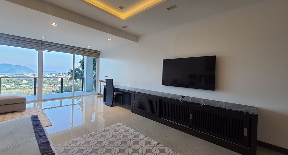 For rent 6 bedrooms villa in Mueang Phuket, Phuket