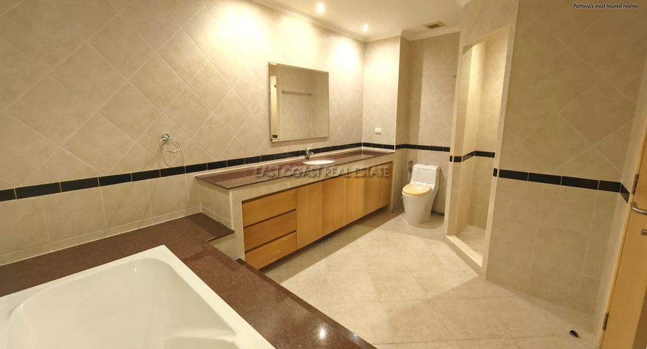 For sale 2 bedrooms condo in Bang Lamung, Chonburi