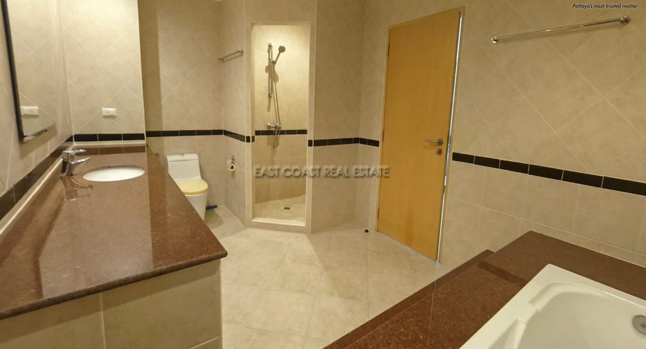 For sale 2 bedrooms condo in Bang Lamung, Chonburi