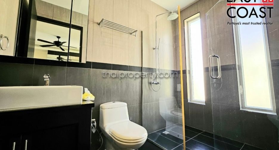 For rent 4 bedrooms house in Bang Lamung, Chonburi