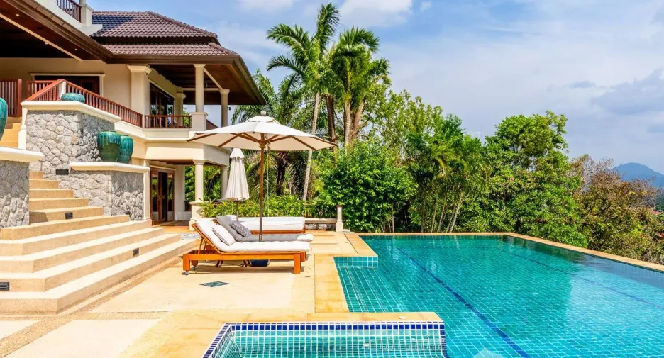 For sale 6 bedrooms villa in Thalang, Phuket