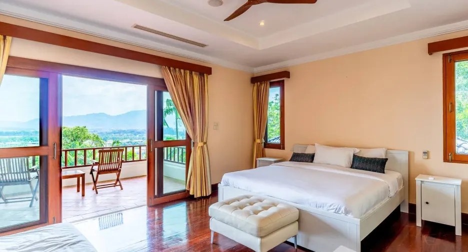 For sale 6 bedrooms villa in Thalang, Phuket