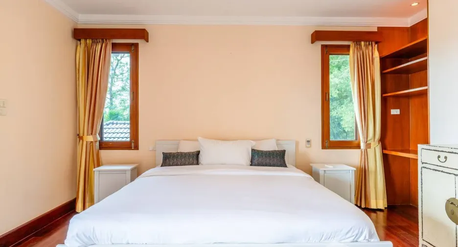 For sale 6 bedrooms villa in Thalang, Phuket
