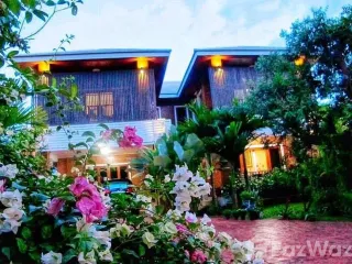 For rent 4 bedrooms house in Mueang Chiang Mai, Chiang Mai