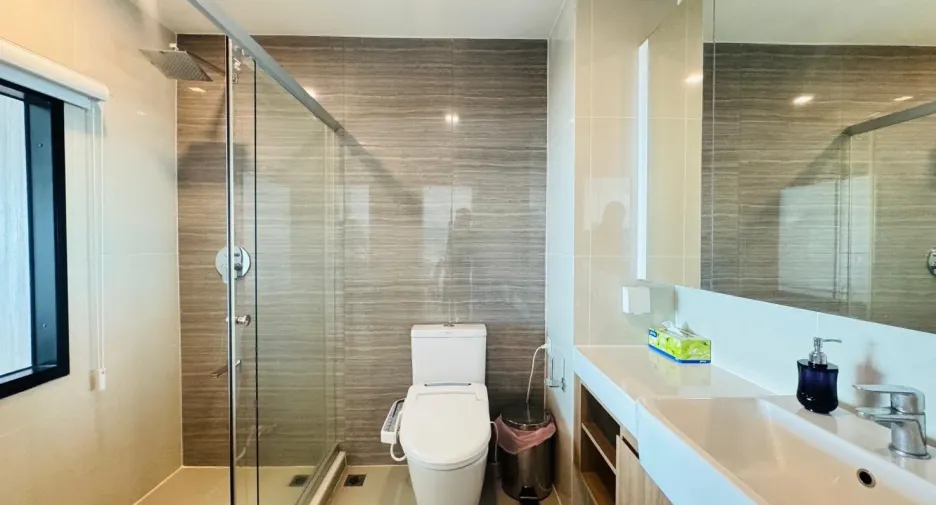 For rent 3 bedrooms condo in Si Racha, Chonburi