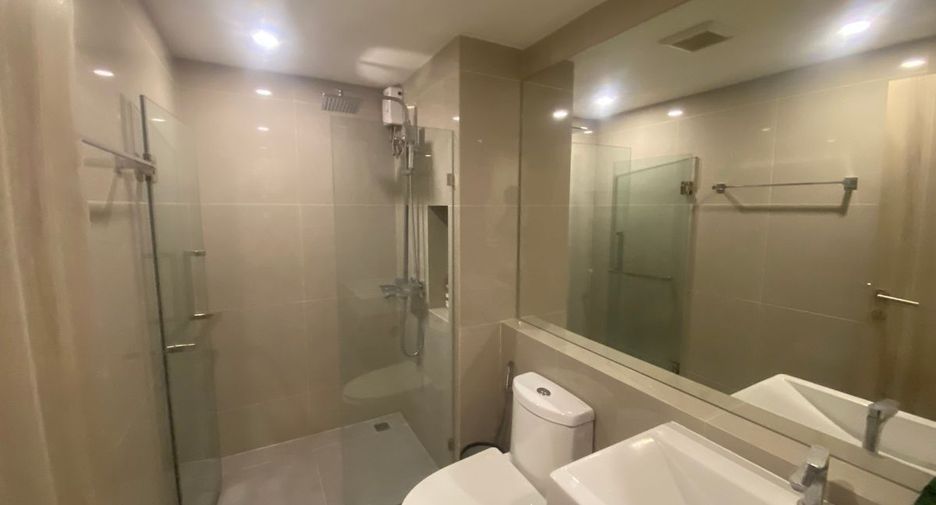 Condo en alquiler de 1 habitaciones en Phra Khanong, Bangkok