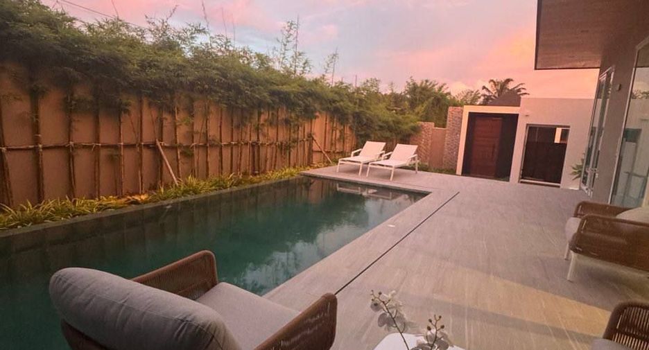 For sale and for rent 3 bedrooms villa in Mueang Phuket, Phuket