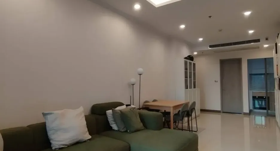 For rent 2 bedrooms condo in Watthana, Bangkok