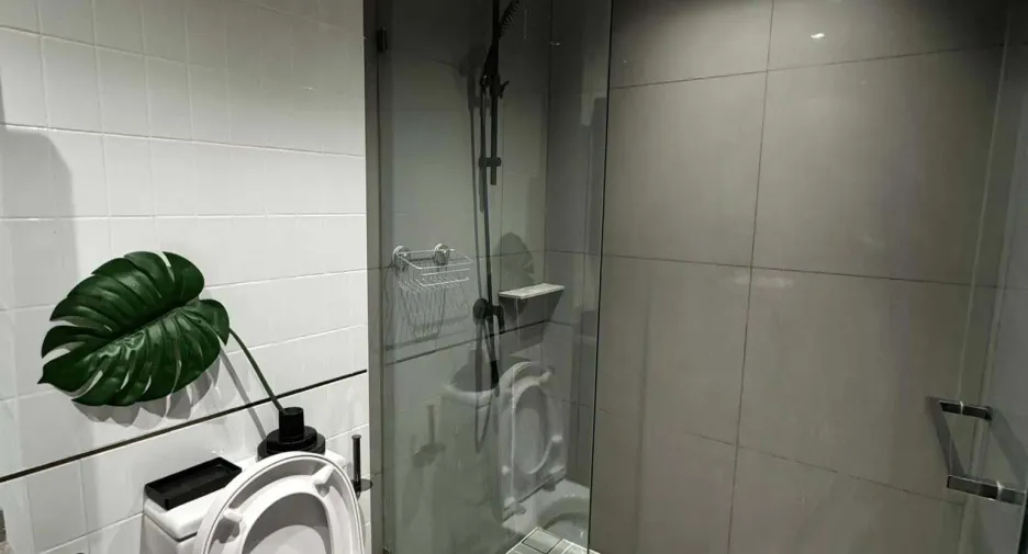 For rent 1 bed condo in Bang Rak, Bangkok