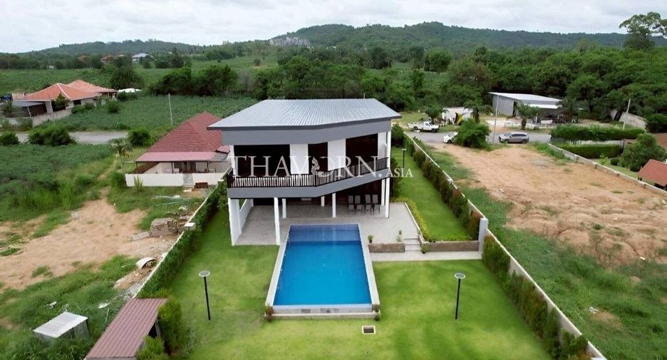 Haus zum Kauf mit 5 Zimmer in Bang Saray, Pattaya