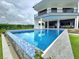 Haus zum Kauf mit 5 Zimmer in Bang Saray, Pattaya
