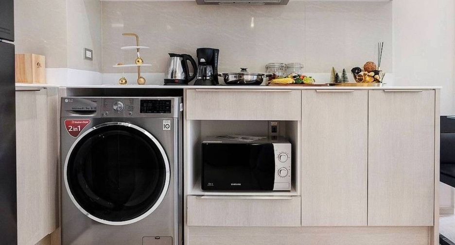 Condo en alquiler de 2 habitaciones en Khlong Toei, Bangkok