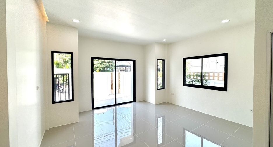For sale 3 ベッドルーム house in Mueang Phuket, Phuket