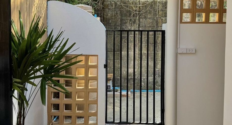 For sale 3 ベッドルーム house in Mueang Phuket, Phuket