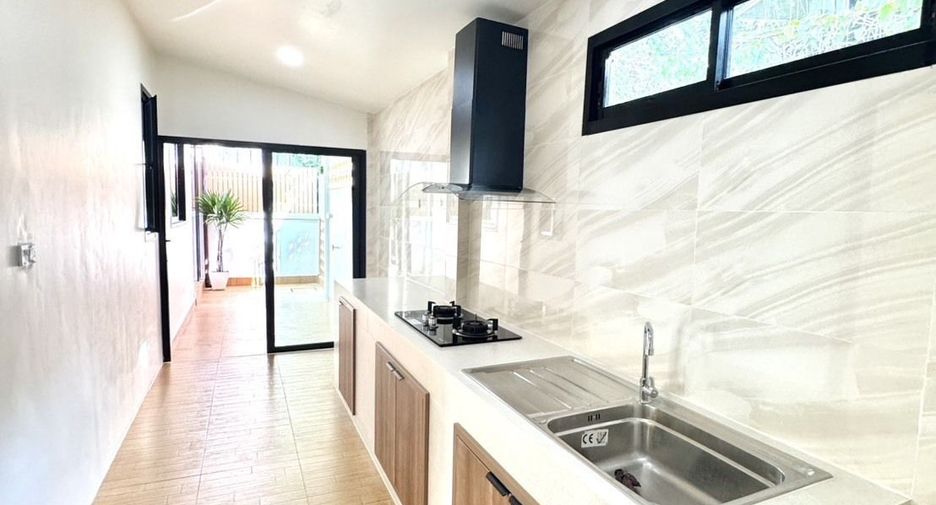 For sale 3 ベッドルーム house in Mueang Phuket, Phuket