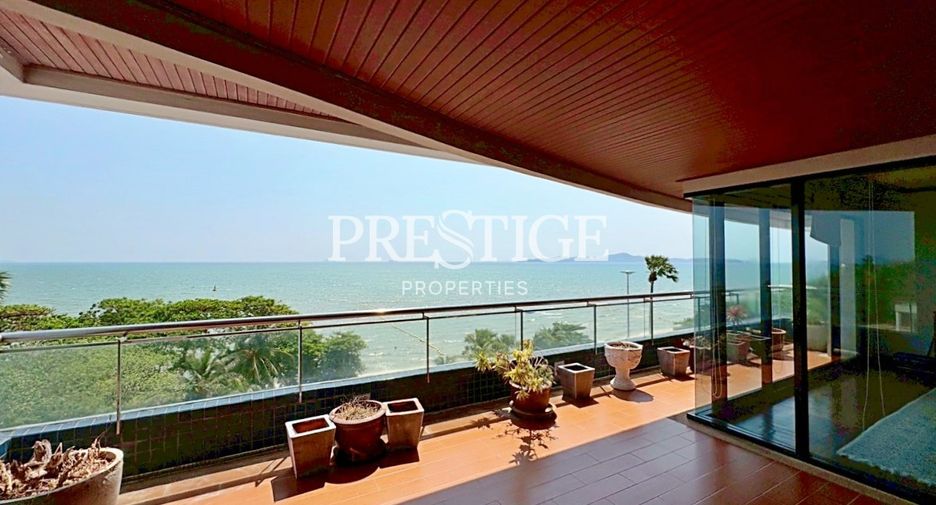 For sale 3 bedrooms condo in Bang Lamung, Chonburi