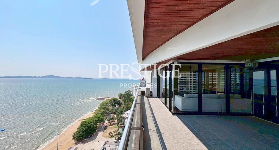 For sale 3 bedrooms condo in Bang Lamung, Chonburi