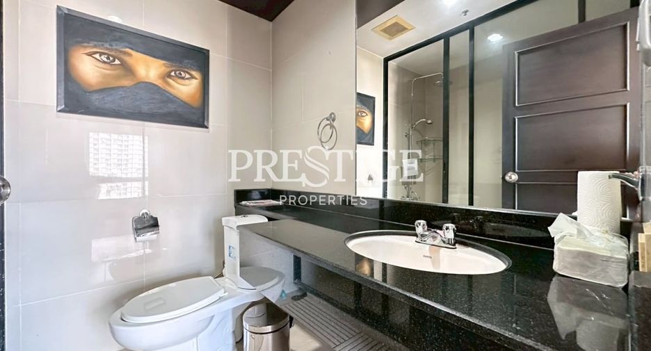 For sale 3 bedrooms condo in Bang Lamung, Chonburi