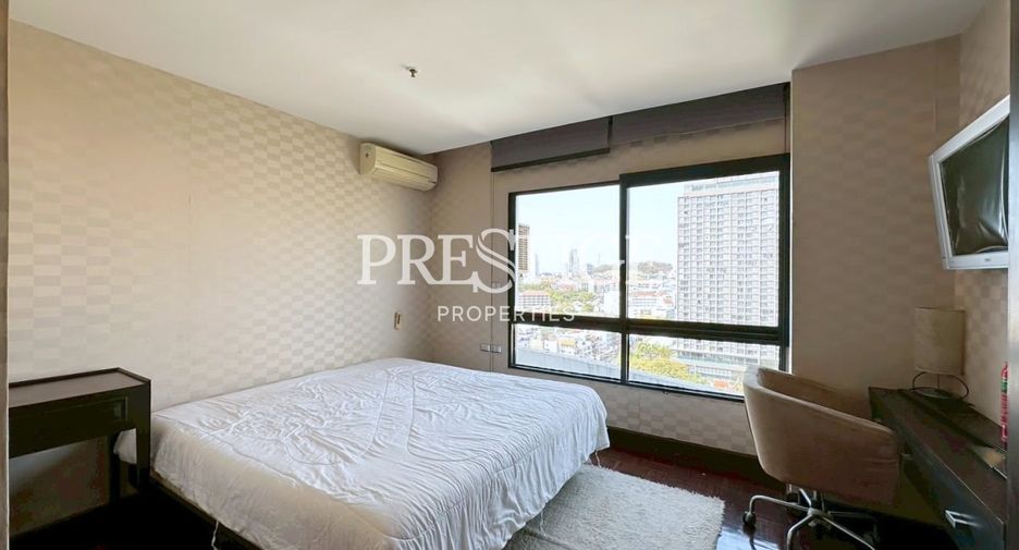 For sale 3 bedrooms condo in Bang Lamung, Chonburi