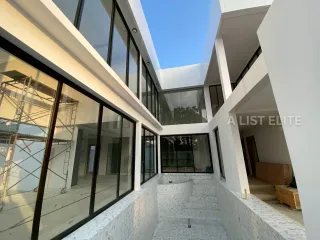 Haus zur Miete mit 5 Zimmer in Bang Lamung, Chonburi