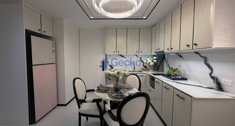 For sale 2 bedrooms condo in Bang Lamung, Chonburi