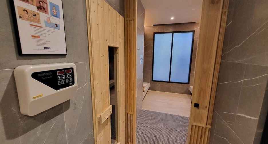 For rent 1 bed condo in Watthana, Bangkok