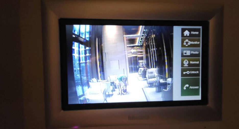 For rent 1 bed condo in Watthana, Bangkok