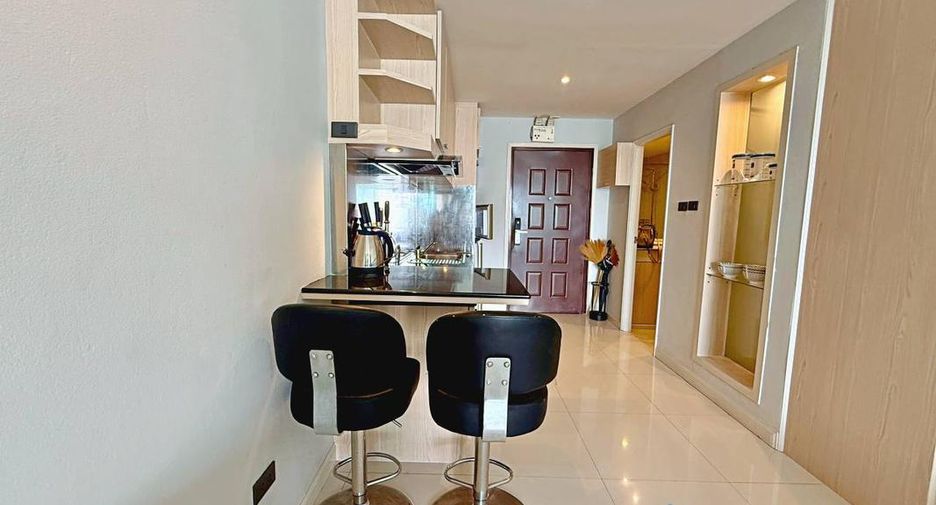 For sale studio condo in Bang Lamung, Chonburi