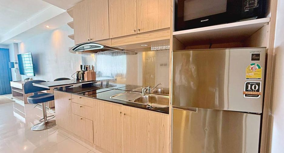 For sale studio condo in Bang Lamung, Chonburi