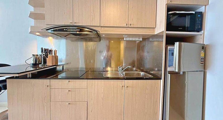 For sale studio condo in Bang Lamung, Chonburi