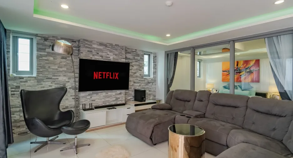 For sale and for rent 2 bedrooms condo in Mueang Phuket, Phuket