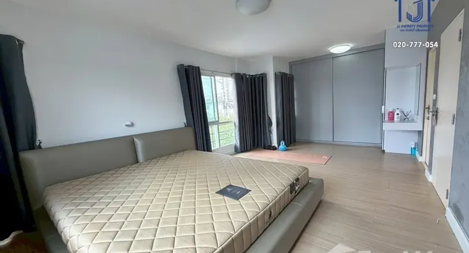 For sale 3 bedrooms house in Khlong Luang, Pathum Thani