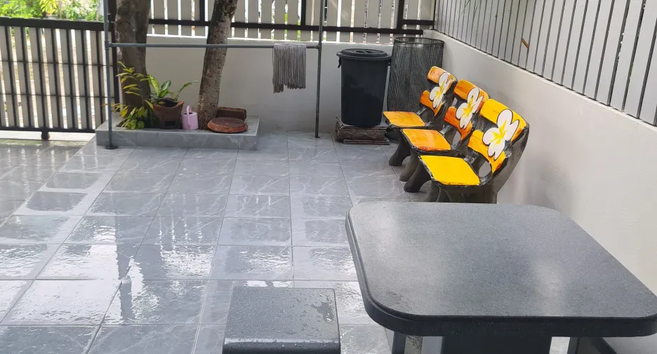 For rent 3 bedrooms townhouse in Mueang Rayong, Rayong
