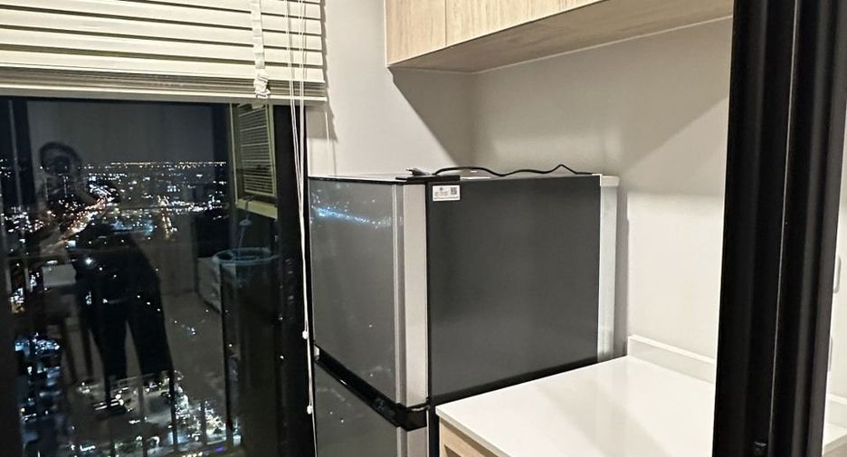 For rent 1 bed condo in Bang Na, Bangkok