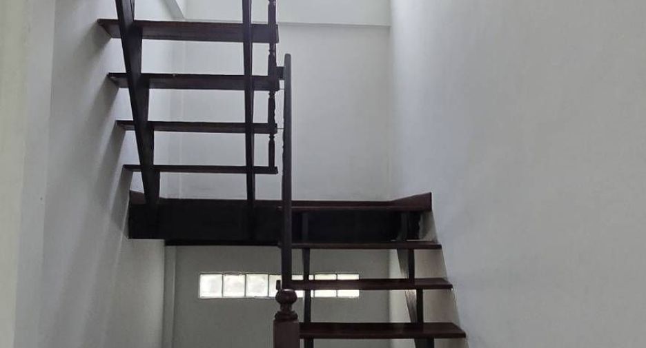 出租 2 卧室 独立屋 在 Bang Khen, 曼谷